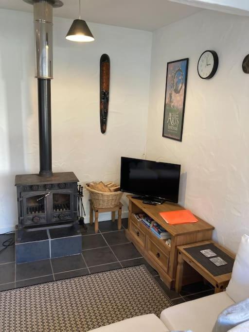The Potters Cottage Клифден Экстерьер фото